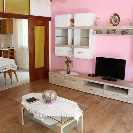 Appartement Radin - 2 Bedrooms Vodice